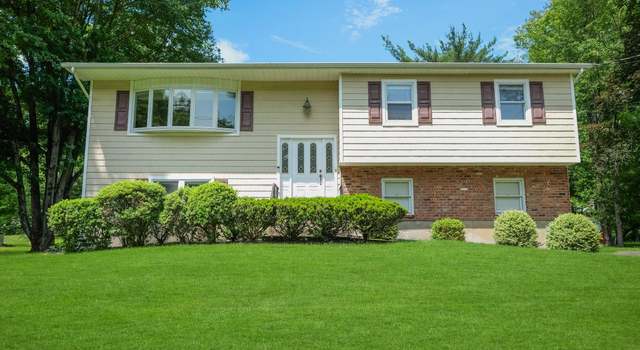 Photo of 191 Long Clove Rd, New City, NY 10956