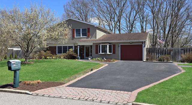 Photo of 69 Strathmore Village Dr, South Setauket, NY 11720