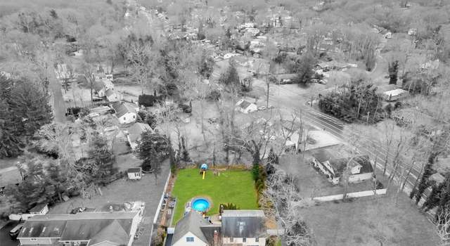 Photo of 3 Soundway Dr, Rocky Point, NY 11778