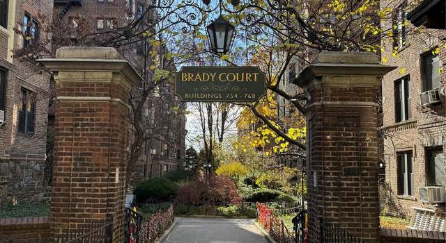Photo of 754 Brady Ave #604, Bronx, NY 10462