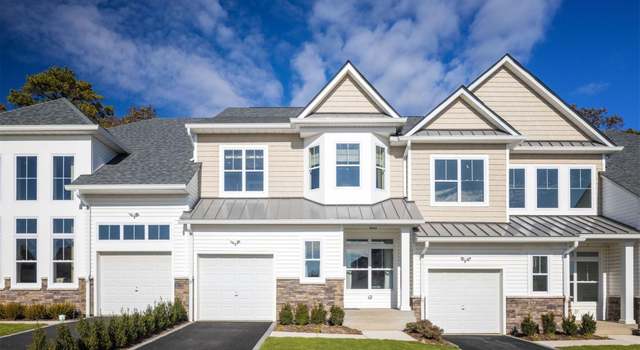 Photo of 1239 Old Nichols Rd #58, Islandia, NY 11749