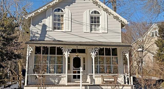 Photo of 696 Oak Tree Rd, Palisades, NY 10964