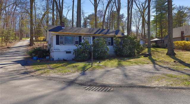 Photo of 678 S Hillside Rd, Wappingers Falls, NY 12590