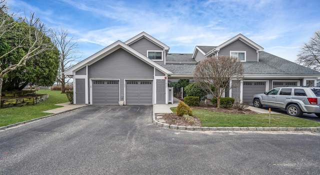 Photo of 412 Harborview Ct, Moriches, NY 11955