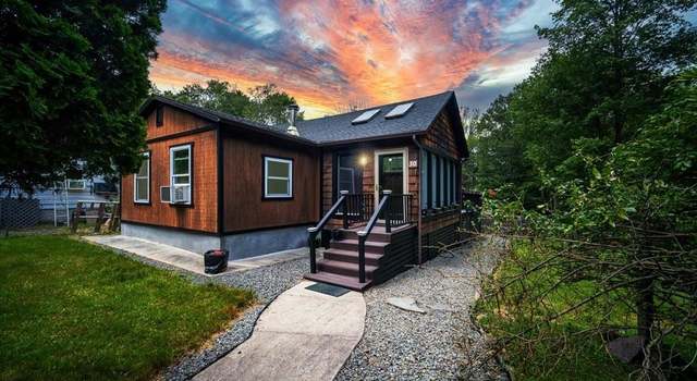 Photo of 30 W Sullivan Pl, Bethel, NY 12778