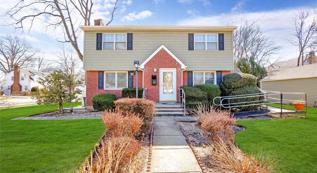 Photo of 36 Butler Pl, Hempstead, NY 11550