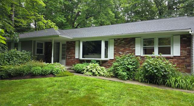Photo of 34 Hudson Dr, Hyde Park, NY 12538