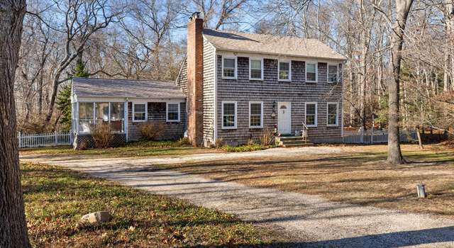 Photo of 9 Actors Colony Rd, Sag Harbor, NY 11963