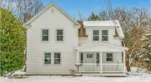 Photo of 227 Kensington Ave, Bayport, NY 11705
