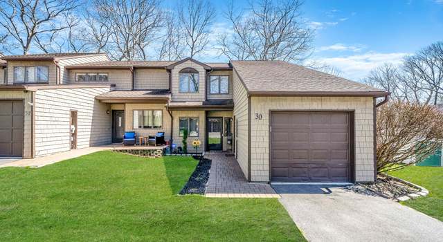 Photo of 30 Jeremy Cir, Nesconset, NY 11767