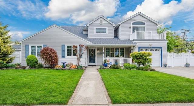 Photo of 1482 Park St, Atlantic Beach, NY 11509