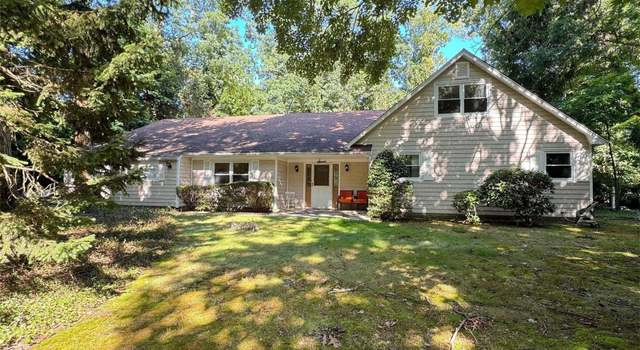 Photo of 7 Cumberland Path, Setauket, NY 11733