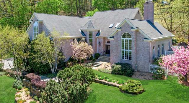 Photo of 3 Fawn Ln, Armonk, NY 10504