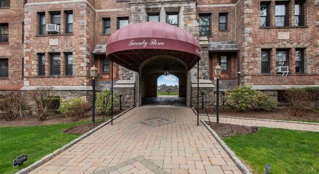 Photo of 23 Old Mamaroneck Rd Unit 5A, White Plains, NY 10605