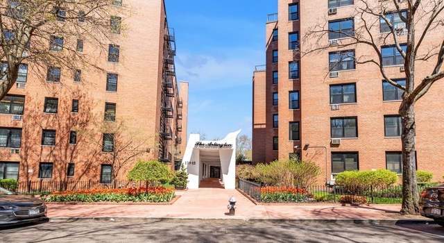 Photo of 139-15 83rd Ave #714, Briarwood, NY 11435