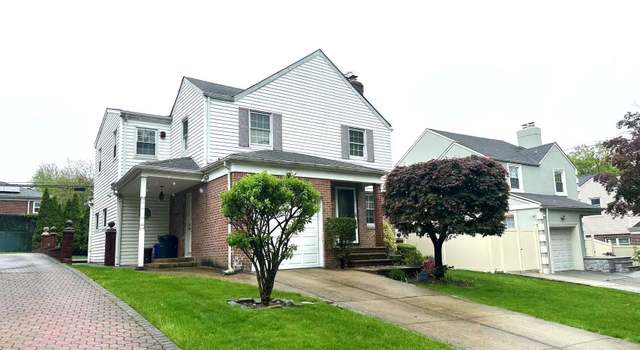 Photo of 249-24 51 Ave, Little Neck, NY 11362