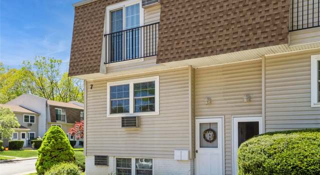 Photo of 7 Forge Gate Dr Unit D2A, Cold Spring, NY 10516