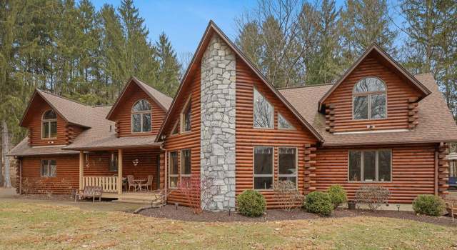 Photo of 4 Green Acres Ln, Brewster, NY 10509