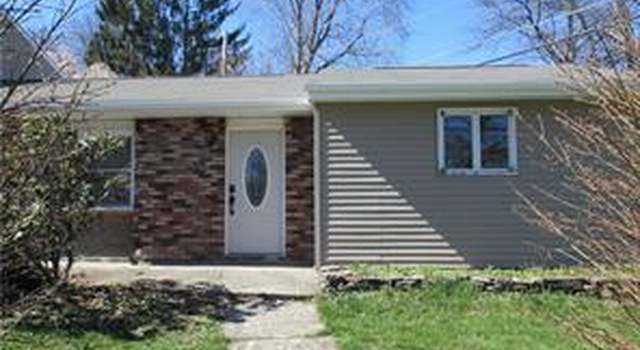 Photo of 104 Country Club Dr, Maybrook, NY 12543