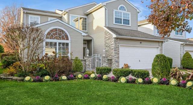 Photo of 78 Hamlet Dr #78, Hauppauge, NY 11788