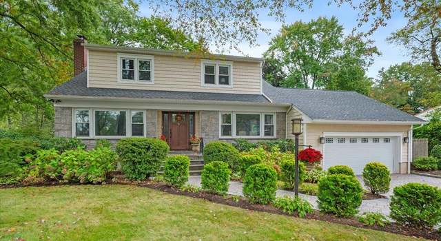 Photo of 53 Seton Dr, New Rochelle, NY 10804