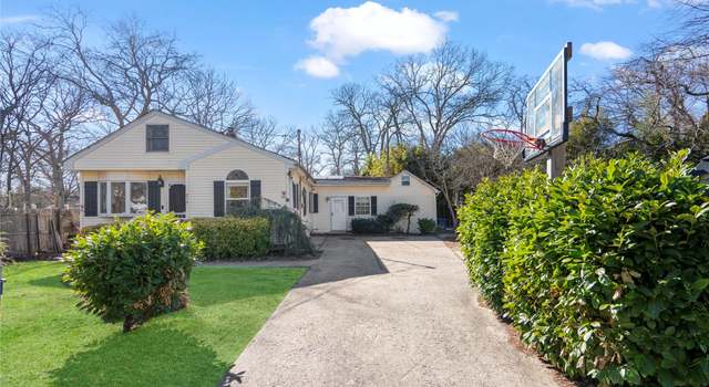 Photo of 254 Laurelton Dr, Mastic Beach, NY 11951