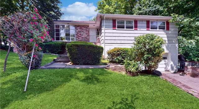Photo of 14 Greyrock Rd N, Port Chester, NY 10573
