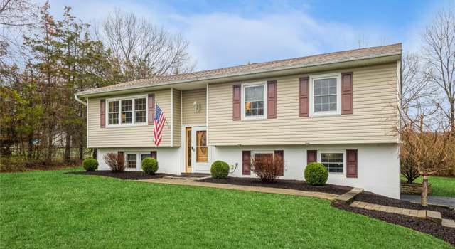 Photo of 25 Wright Blvd, Hopewell Junction, NY 12533