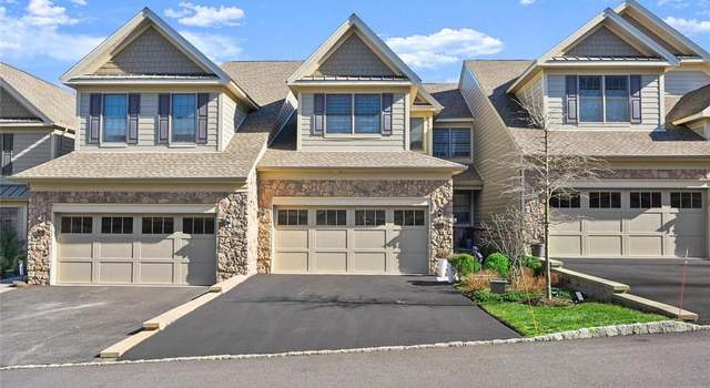 Photo of 5 Bonham Ln, Cortlandt Manor, NY 10567