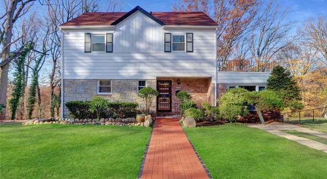Photo of 240-01 52nd Ave, Little Neck, NY 11362