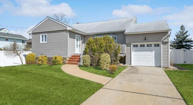 Photo of 441 Miller Ave, Freeport, NY 11520