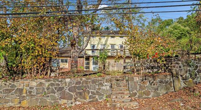 Photo of 432 Furnace Dock Rd, Cortlandt Manor, NY 10567