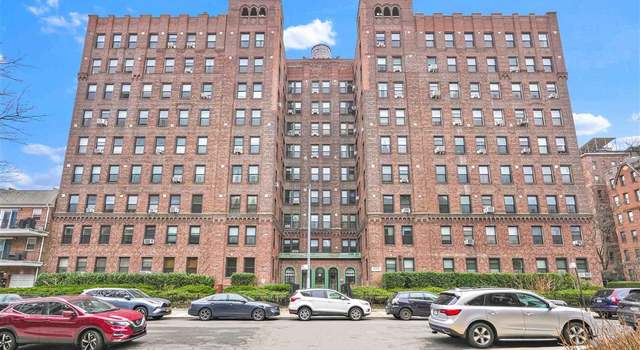 Photo of 8300 Talbot St Unit 4G, Kew Gardens, NY 11415