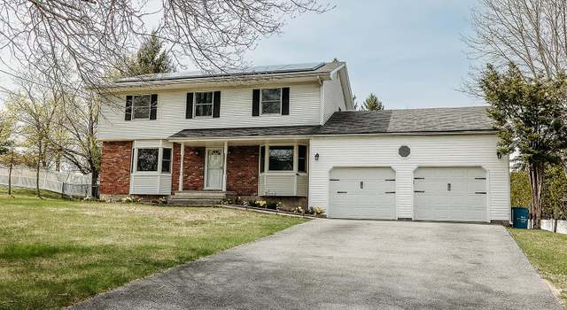Photo of 11 Kennedy Ter, Middletown, NY 10940
