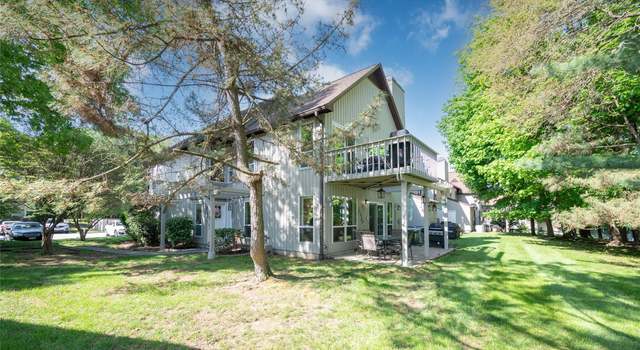 Photo of 33 Villa Dr, Peekskill, NY 10566