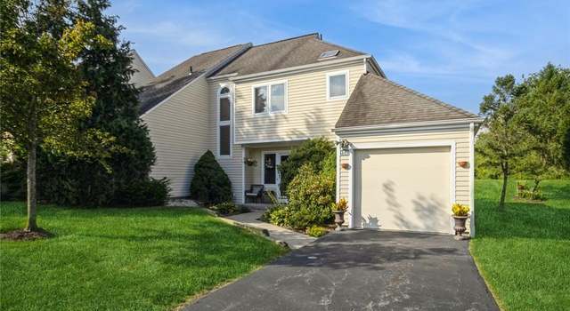 Photo of 152 Fairways Cres Unit U152, Carmel, NY 10512