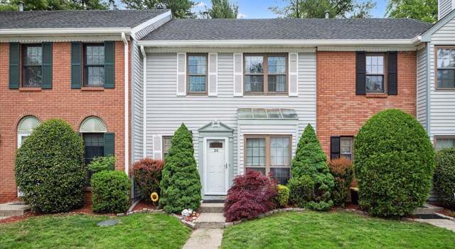 Photo of 24 Poplar Cir, Peekskill, NY 10566