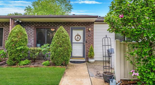 Photo of 986 Skyline Dr, Coram, NY 11727