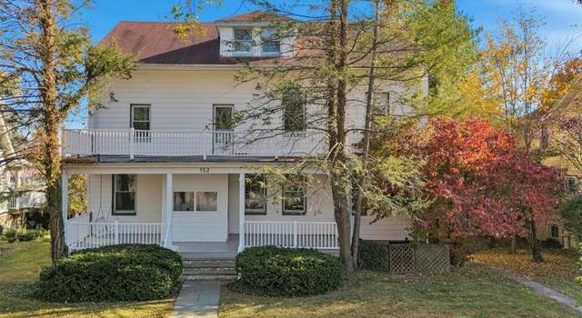 Photo of 152 Sutton Manor Rd, New Rochelle, NY 10801
