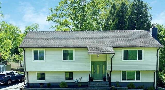 Photo of 3209 N Deerfield Ave, Yorktown Heights, NY 10598