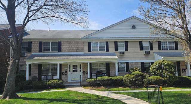 Photo of 234 Parkside Dr, Suffern, NY 10901