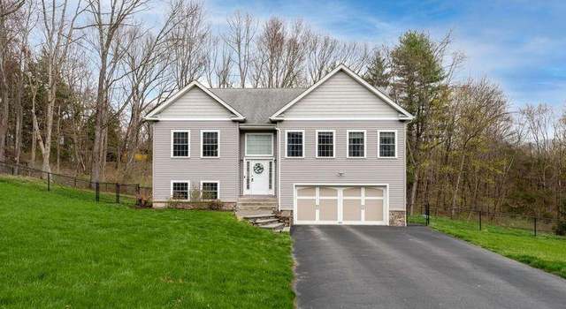 Photo of 24 Sunrise Ln, Poughkeepsie, NY 12603