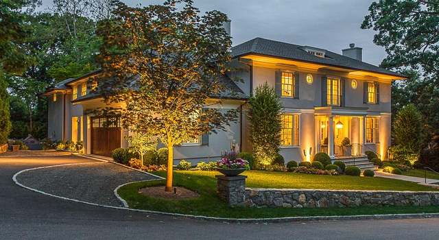 Photo of 2 Rectory Ln, Scarsdale, NY 10583