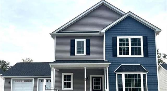 Photo of 33 Emerson Ter, Highland, NY 12528