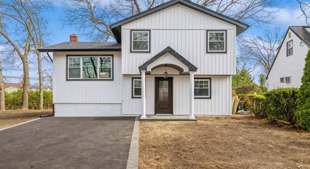 Photo of 2010 Wilson Ave, North Bellmore, NY 11710
