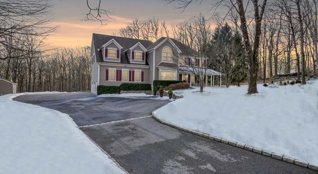 Photo of 198 Barnegat Rd, Pound Ridge, NY 10576