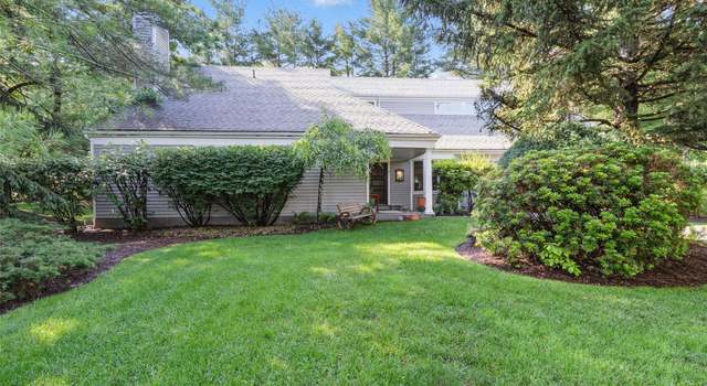Photo of 2 Greenwood Ct, Briarcliff Manor, NY 10510