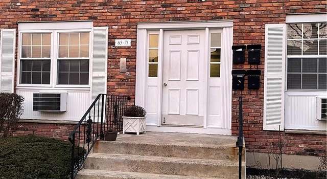 Photo of 69 Doxbury Ln, Suffern, NY 10901