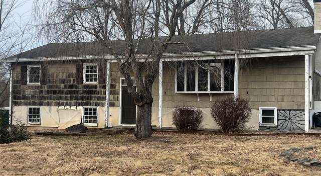 Photo of 19 Organ Hill Rd, Poughkeepsie, NY 12603
