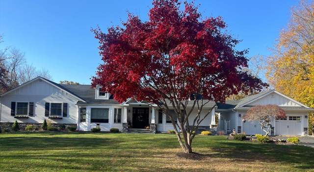 Photo of 20 Grouse Ln, Lloyd Harbor, NY 11743